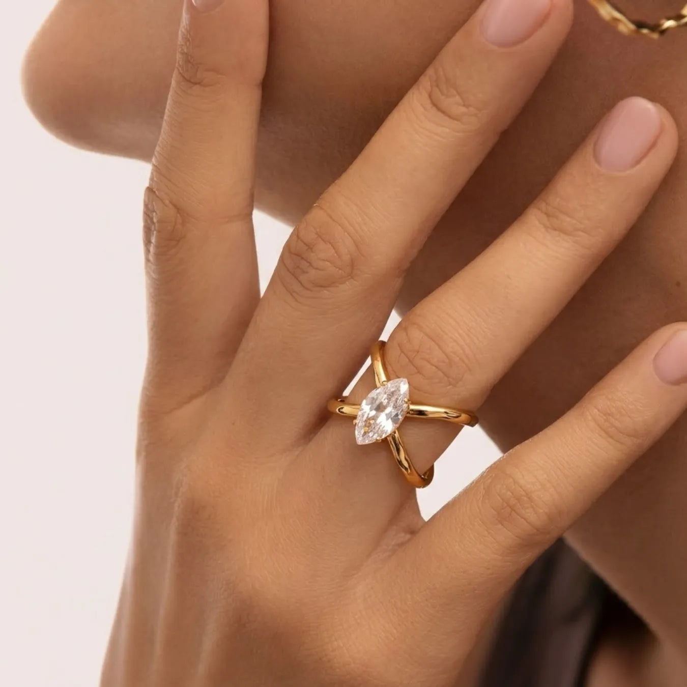 Anillo Navette