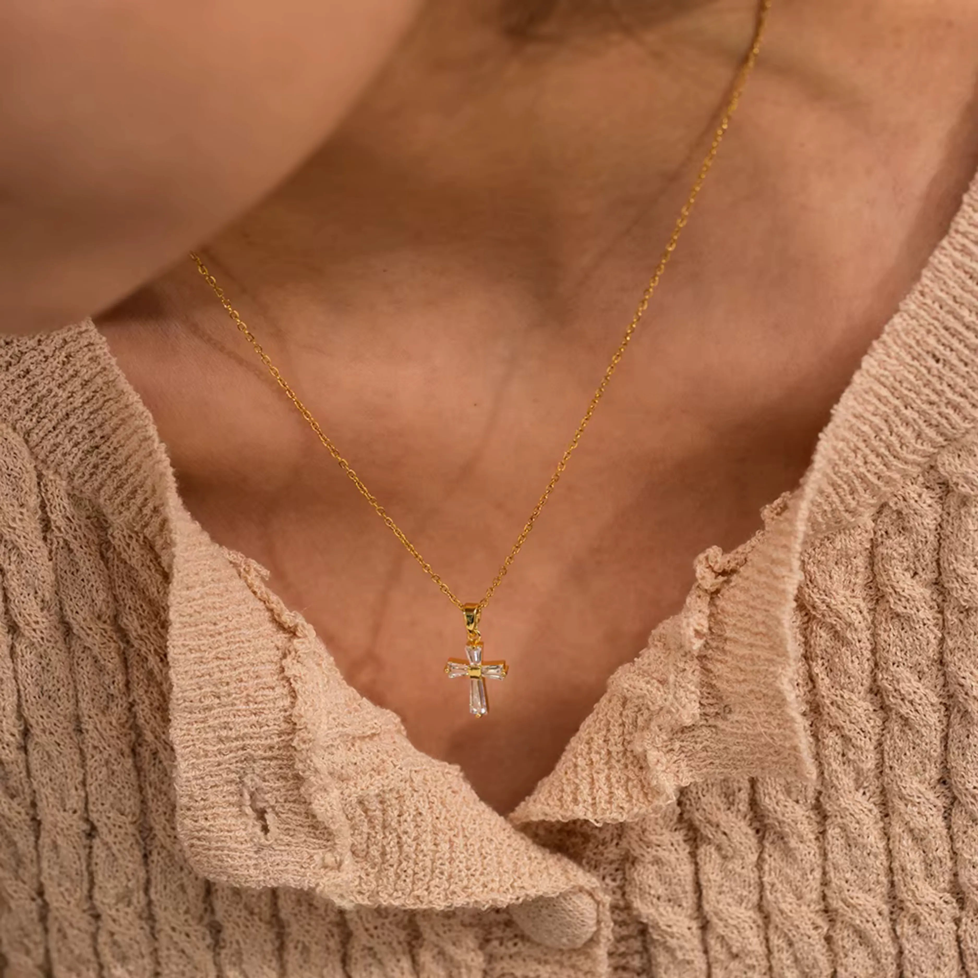 Collar Symbolic Christ