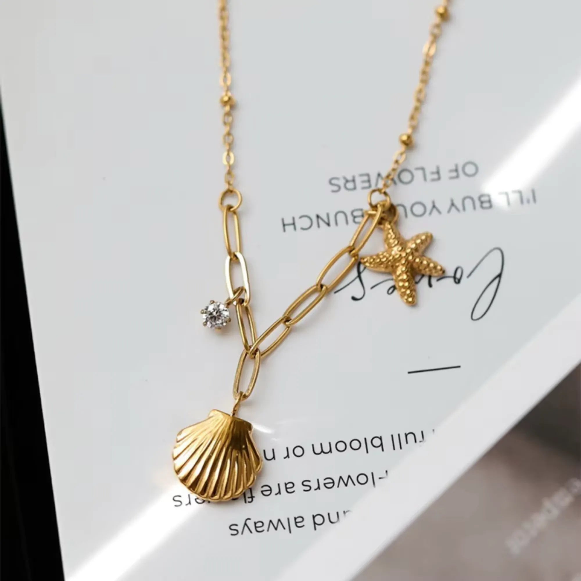 Collar Yves