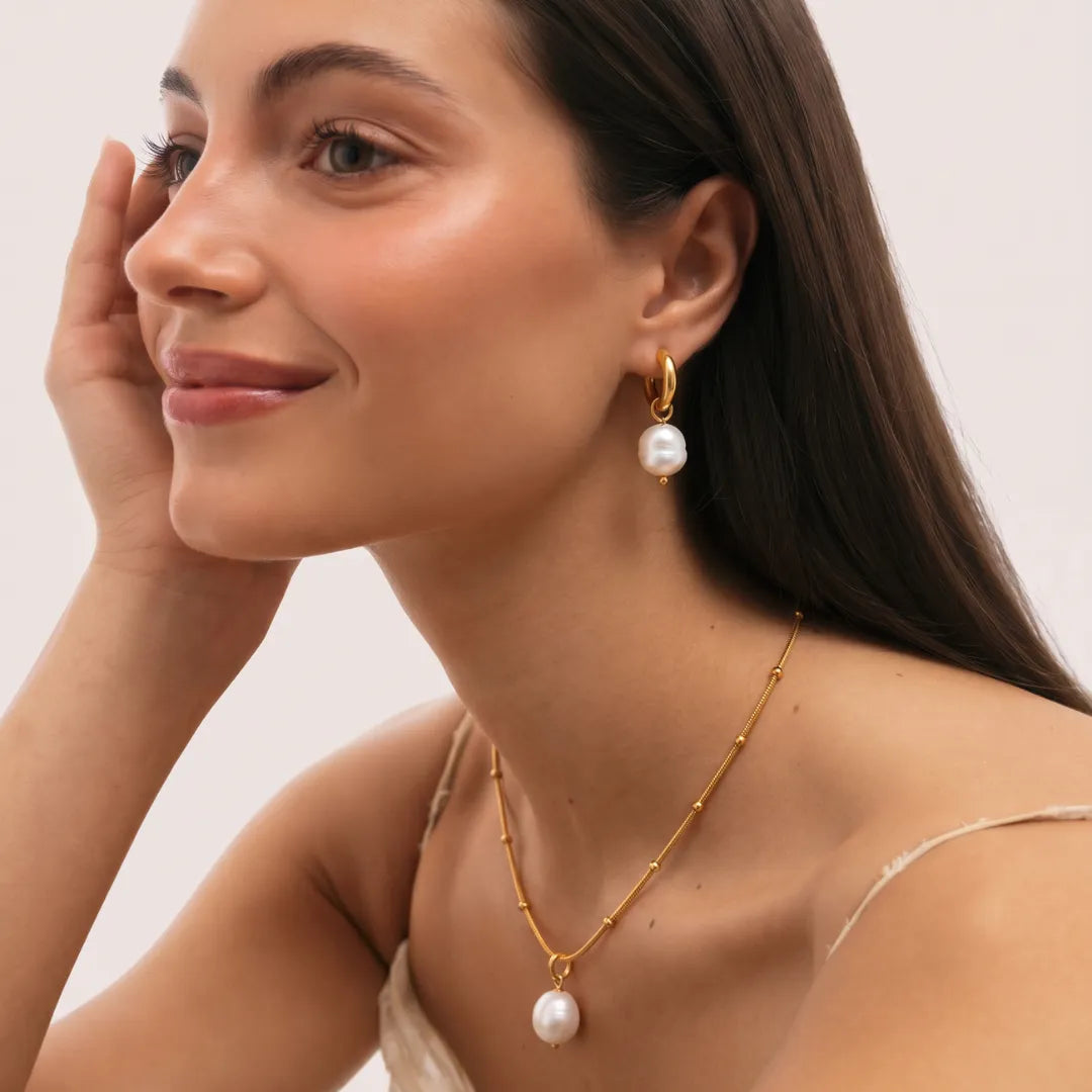 Collar Akoya